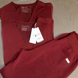 FIGS Maroon / Mulberry Scrub Set